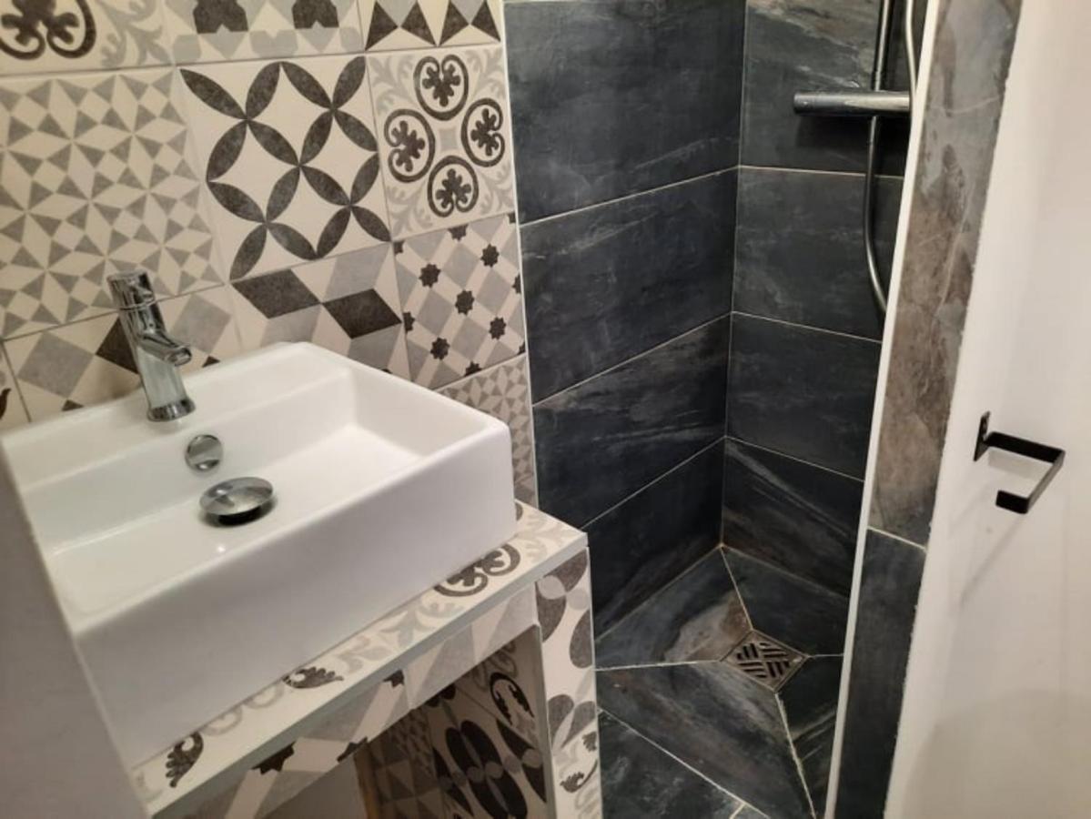Pied A Terre Strategique